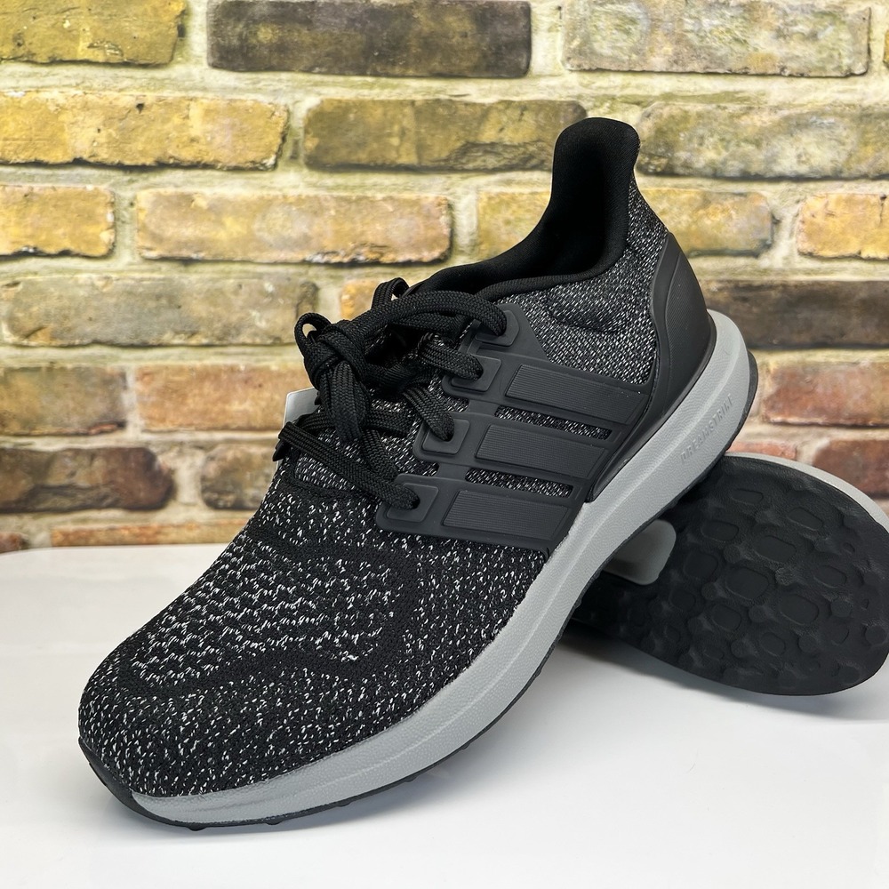 Adidas Ultradream DNA Mens Size 7 Black Gray Shoes Sneakers Running JP7690